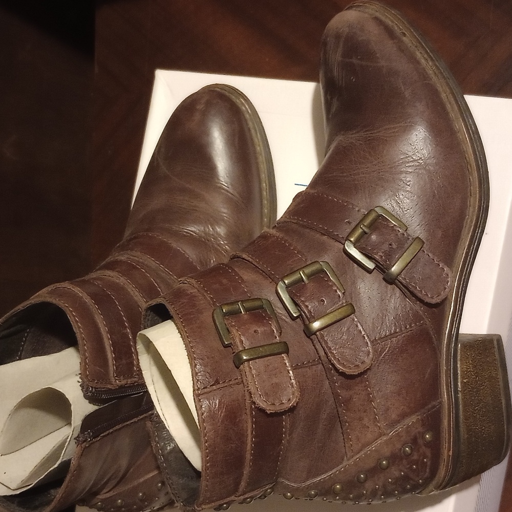 ERIC MICHAEL BOOTIES